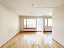 Olohuone on hyvän kokoinen.