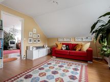 Yläkerran makuuhuone