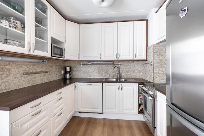 Kerrostalo, 3h,k,kh,las.parv, 74.5 m², Vanha Koivukylä, Vantaa