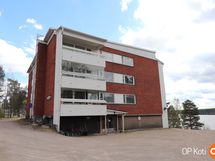 Julkisivu