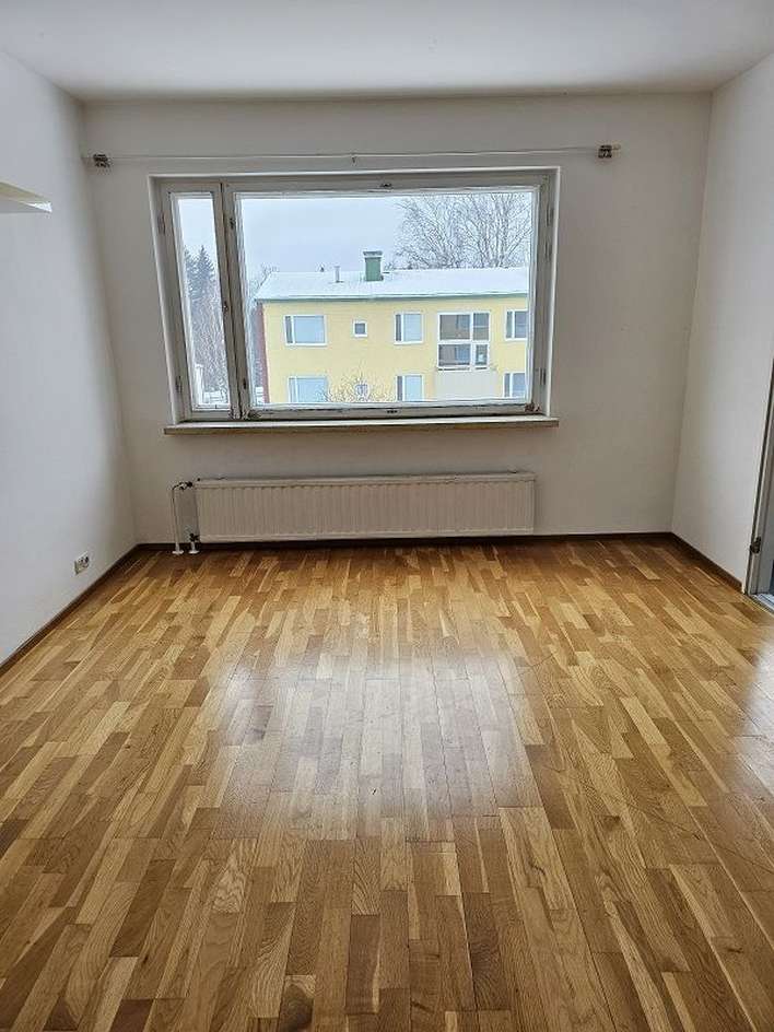Kerrostalo, 1h + kk + kph, 27,5 m², Hennala - Näkymä 2