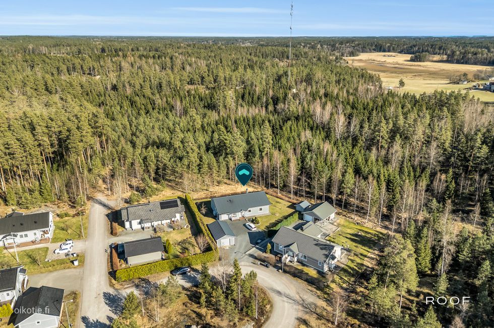 Karhunmarjantie 19 - Björnbärsvägen 19
