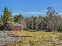 Vanhat varastorakennukset - Gamla förrådsbyggnader