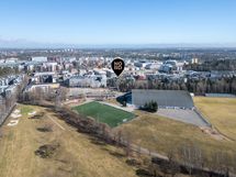 Heti asunnon ulkopuolelta avautuvat upeat ulkoilumaastot.