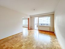 Tilava saunallinen kolmio aivan Myyrmäen palvelujen äärellä.