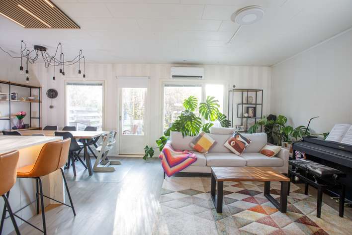 Paritalo, 3 h, k, rt, kh, wc, s, vh, parveke, 83 m², Laaksolahti, Espoo