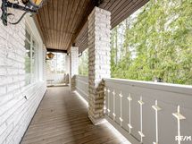 Yläparveke