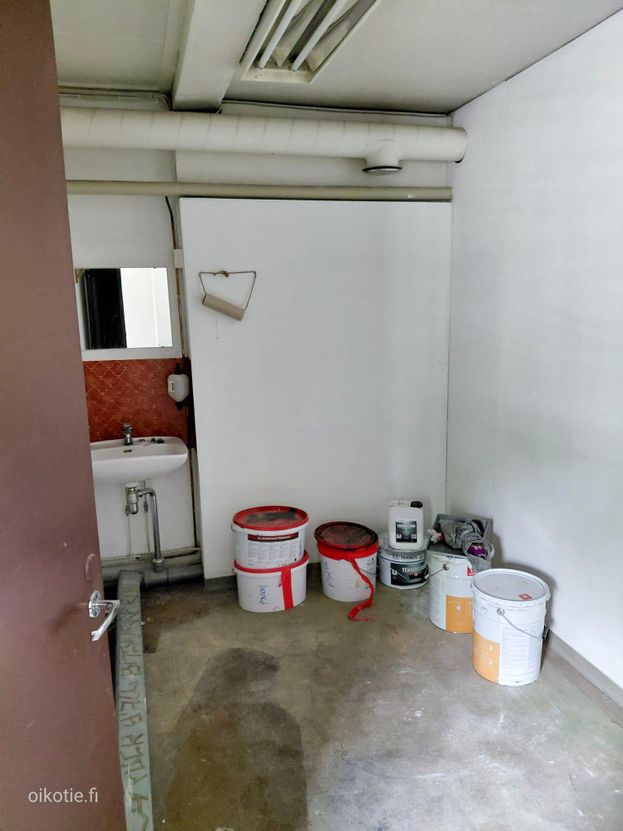 Business premises image