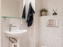 Alakerran wc.
