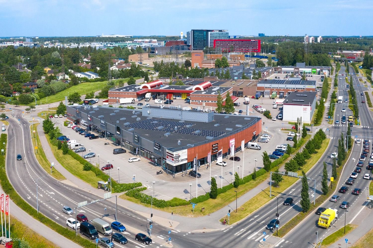 Liiketila – Nilsaksenpolku 2 1