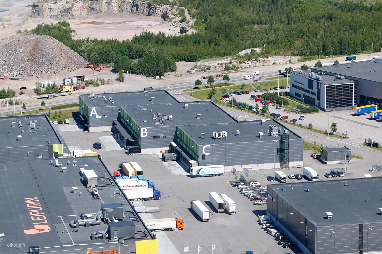 Varastotila – Tahkotie 1 E 2