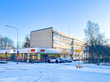 Peruskorjatun yhtiön tiloissa on myös lähikauppa.