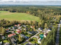 Dronekuva ylhäältä.