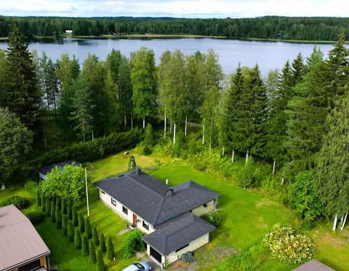Omakotitalo, Oh, k, 3mh, takkah, kph, s, 2xwc, teknt, var, lämmin AT, 126/168 m², Kyttälä