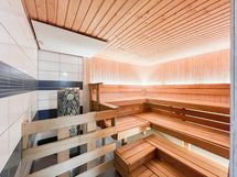 Taloyhtiön sauna.