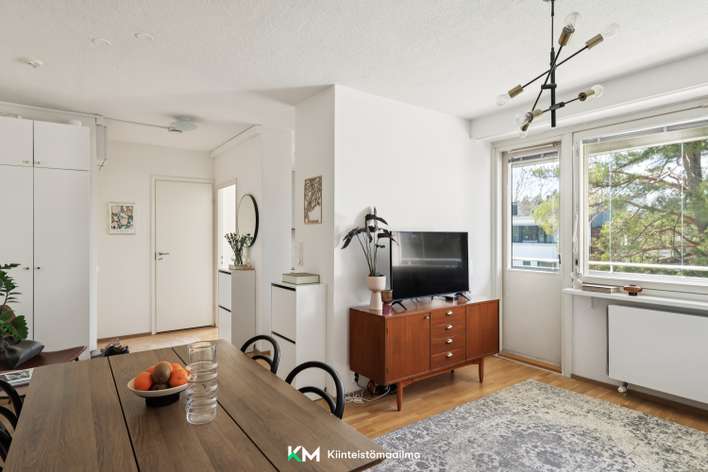 Kerrostalo, 2 h+kk, kph/wc, lasitettu parveke., 42 m², Haukilahti – pohled 4