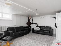 Tilanhoitajan talon kellaritilaa