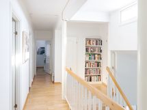 2.krs Näkymä makuuhuone 1