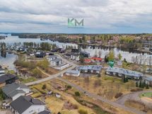 Vesistö ja mahtavat ulkoilumahdollisuudet ovat lähellä