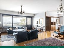 Tilantuntua ja valoa parhaimmillaan – suuret ikkunat tekevät kodista avaran ja kutsuvan.