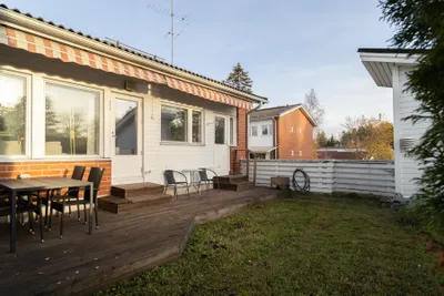 Puutalo-osake, 3h, k, kph/wc, s, piha, 75,5 m², Vaarala