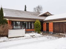 Finnepäkintien puoleinen asunto