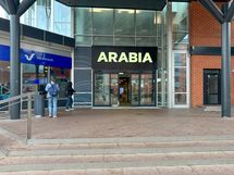 Kauppakeskus arabia aivan kulman takana.