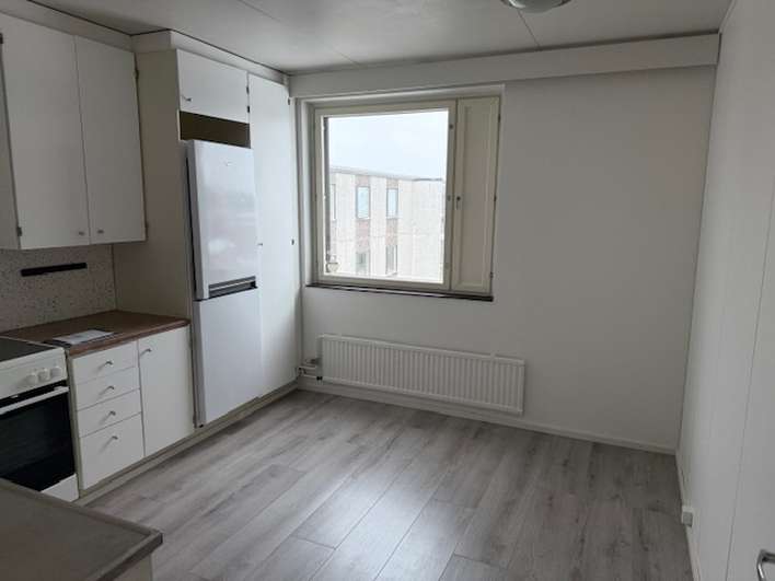 Kerrostalo, 3h + k + p, 76 m², Varissuo, Turku