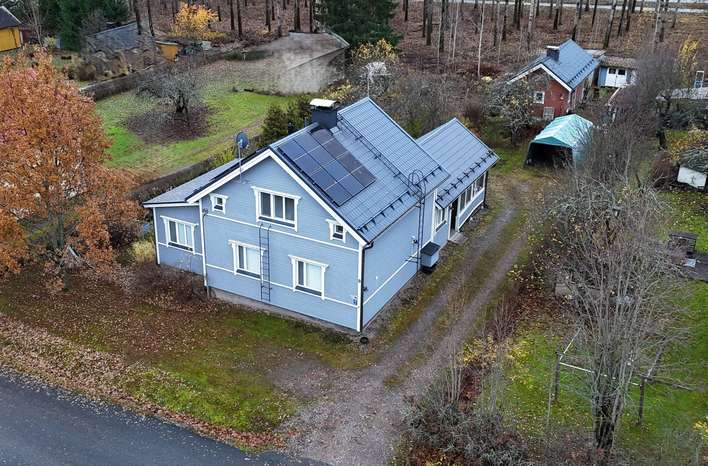Omakotitalo, 4 h + k + 2 x wc + khh + psh + s, 140 m², Virasoja, Imatra