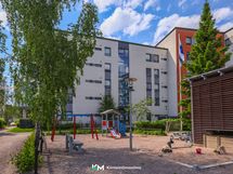 Talouyhtiön leikkipaikka