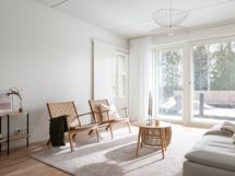 Olohuone kalustettavissa eri tavoin