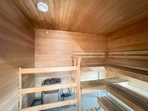 Taloyhtiön kattosaunassa saat makeat löylyt.