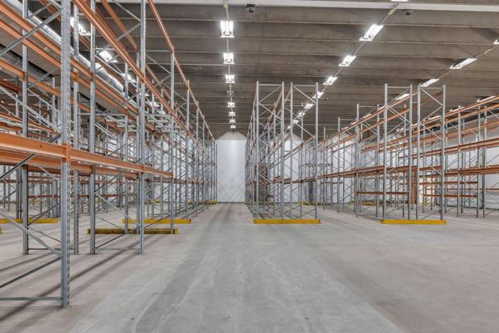 Liiketila, 3 071 m², Itä-Hakkila