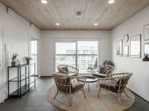 Taloyhtiön saunatilat 12. kerroksessa.