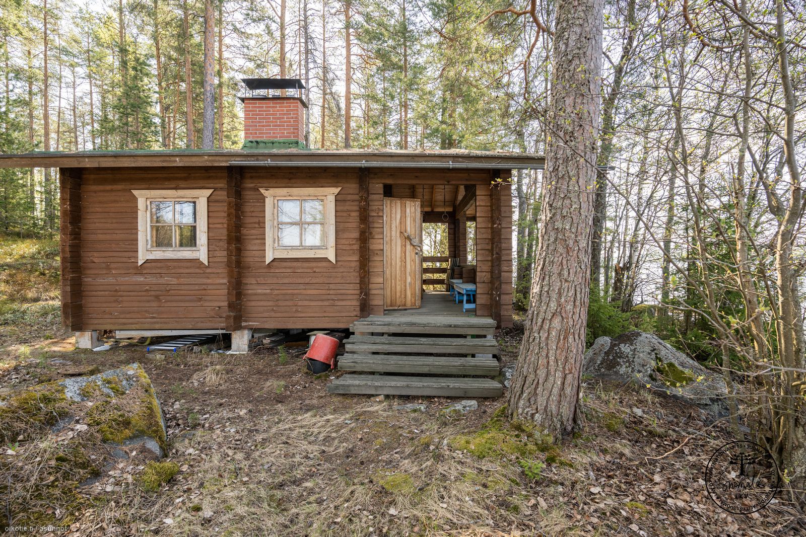 m² Salolahdentie 50, 41450 Jyväskylä Mökki + saunamökki + ulkoWC + aitta –  Oikotie 17294400 – SKVL