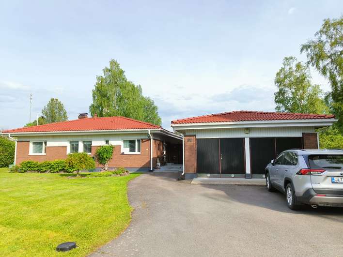 Omakotitalo, 4h + s, 117,5/1 360,0 m², Ylikylä, Merikarvia