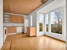 Olohuone ja keittiö - Vardagsrum och kök