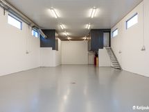 Halli 350m2
