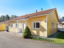 1.tasoinen erillistalo lähellä Veikkolan palveluja.