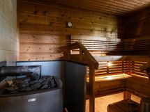 Päärakennuksen sauna