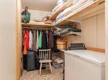 Alakerran varastohuone