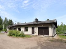Julkisivu