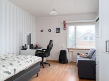 Yksiön huone