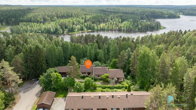 Rivitalo, 4h+k+s, 133,5 m², Keituri