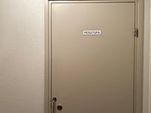 Talossa pesutupa sekä sauna.