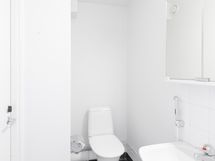 Erillinen WC
