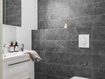 Alakerran erillis-wc