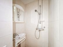 Pyykit peset kätevästi taloyhtiön pesutuvassa