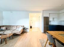 Näkymä eteisen suuntaan