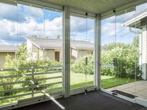 Lasitettu terassi 